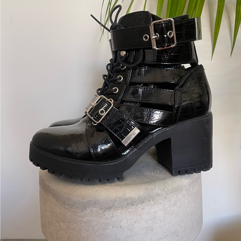 Lace Up Cutout Combat Boots